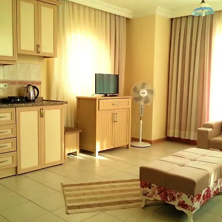 Summer Rose Szálloda