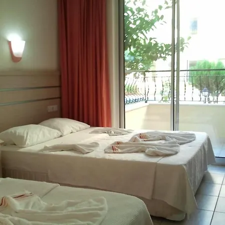 Summer Rose Hotel Sidé