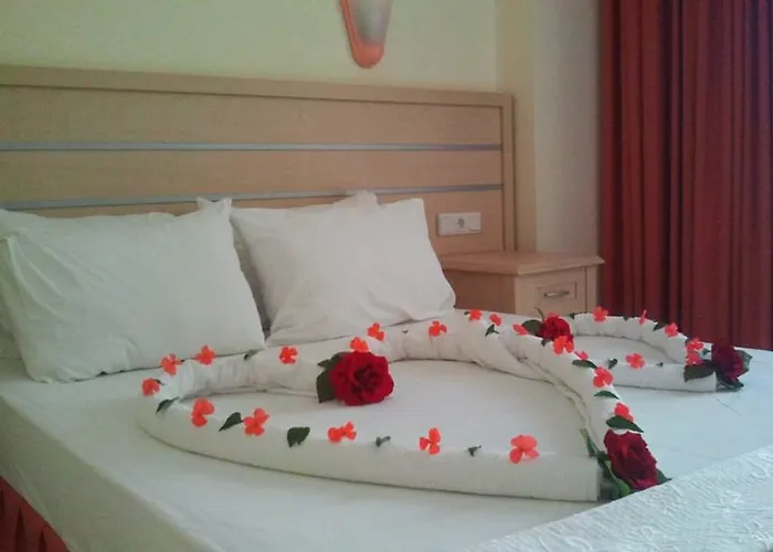 Hotel Summer Rose
