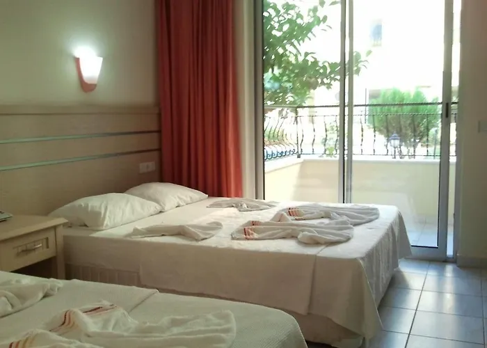 Summer Rose Hotel Side