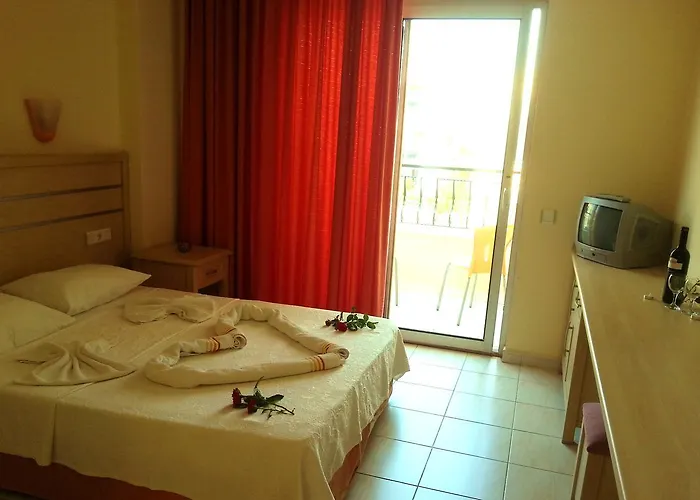 Summer Rose Hotel