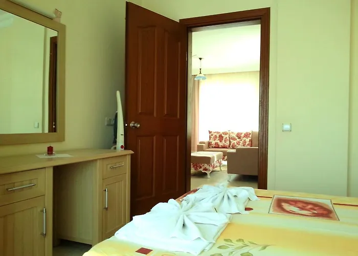 Summer Rose Hotel Side