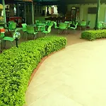 Summer Rose Hotel 3*